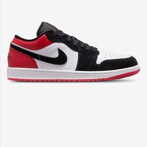 Nike Men’s Low-Top Sneakers in Black, White & Red